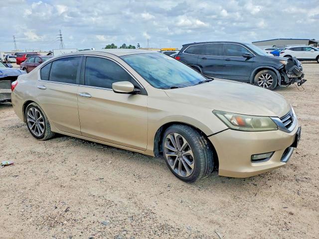 2014 Honda Accord VIN 1HGCR2F55EA044130 COPART salvage auction — REAR END, Tx - Salvage Vehicle Title, sold $2,700 on 2026-07-03 (photo 4)