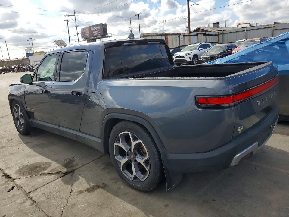2022 Rivian R1t VIN 7FCTGAAA4NN007706 COPART salvage auction — FRONT END, Il - Dis/Dlr/Exp Only Salvage Title, sold $17,900 on 2026-07-29 (photo 2)