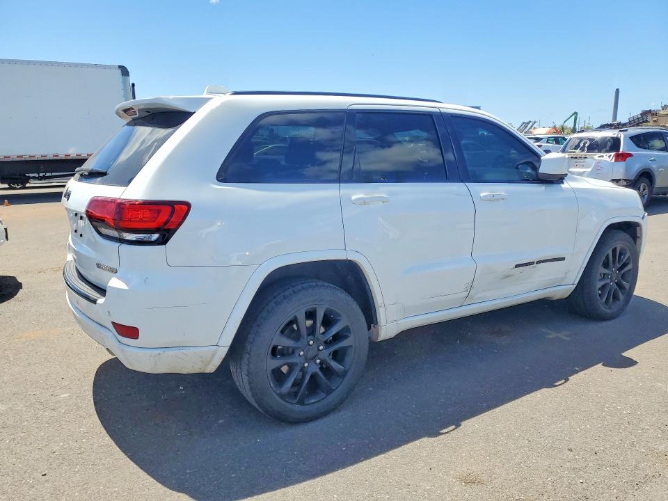 2017 Jeep Cherokee VIN 1C4RJFAG2HC771895 COPART salvage auction — MECHANICAL, Hi - Certificate Of Title, sold $400 on 2026-08-24 (photo 3)