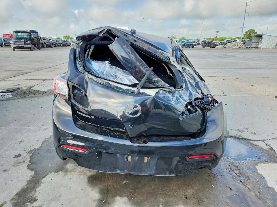 2012 Mazda 3 VIN JM1BL1L47C1590474 COPART salvage auction — ROLLOVER, LA - CERT OF TITLE-SALVAGE, sold $175 on 2026-07-22 (photo 6)