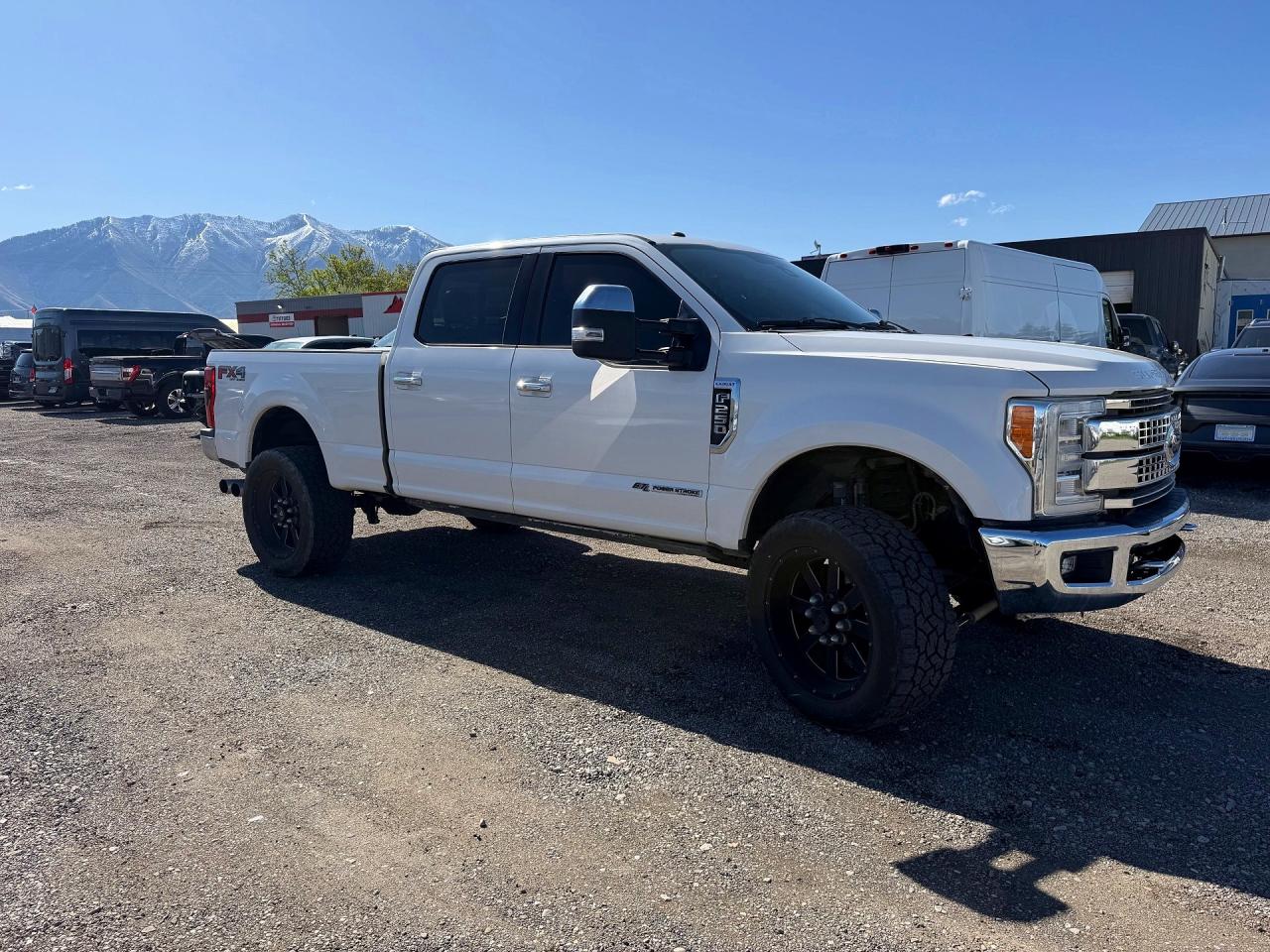 2017 Ford F-250 Super Duty VIN 1FT7W2BT5HEE12459 COPART salvage auction — Front End, FL - CERT OF TITLE SLVG REBUILDABLE (P), sold $20,000 on 2026-06-16 (photo 1)