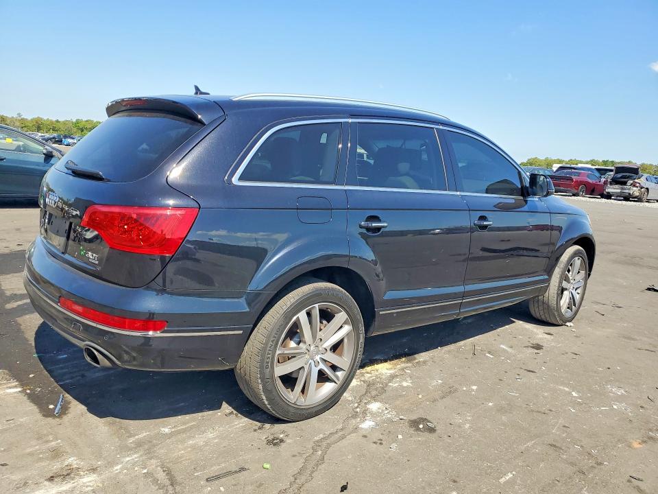 2014 Audi Q7 VIN WA1LGAFEXED003368 COPART salvage auction — REAR END, Salvage Title, sold $3,700 on 2026-07-20 (photo 3)