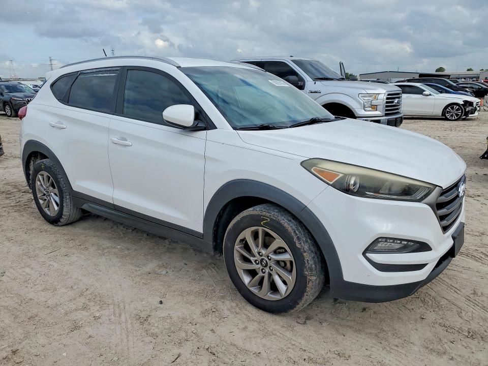 2016 Hyundai Tucson VIN KM8J33A45GU145709 COPART salvage auction — REAR END, Tx - Salvage Vehicle Title, sold $1,900 on 2026-07-10 (photo 4)