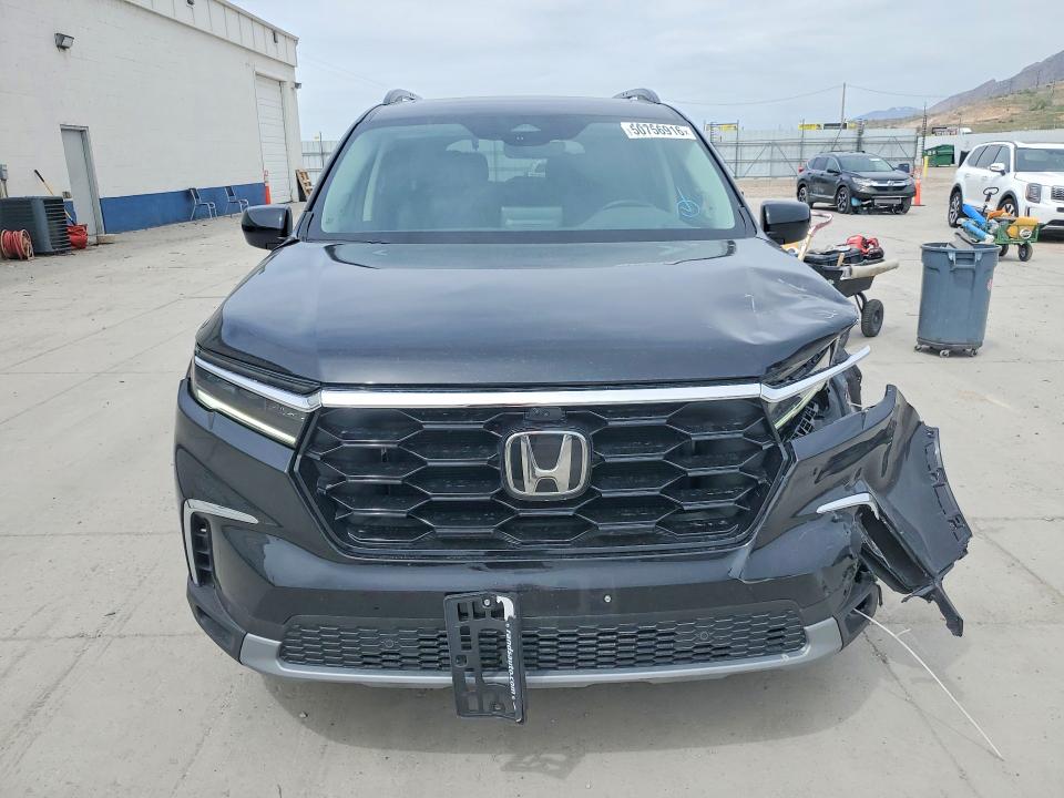 2025 Honda Pilot VIN 5FNYG1H80SB011843 COPART salvage auction — FRONT END, Salvage Title, sold $21,600 on 2026-08-17 (photo 5)