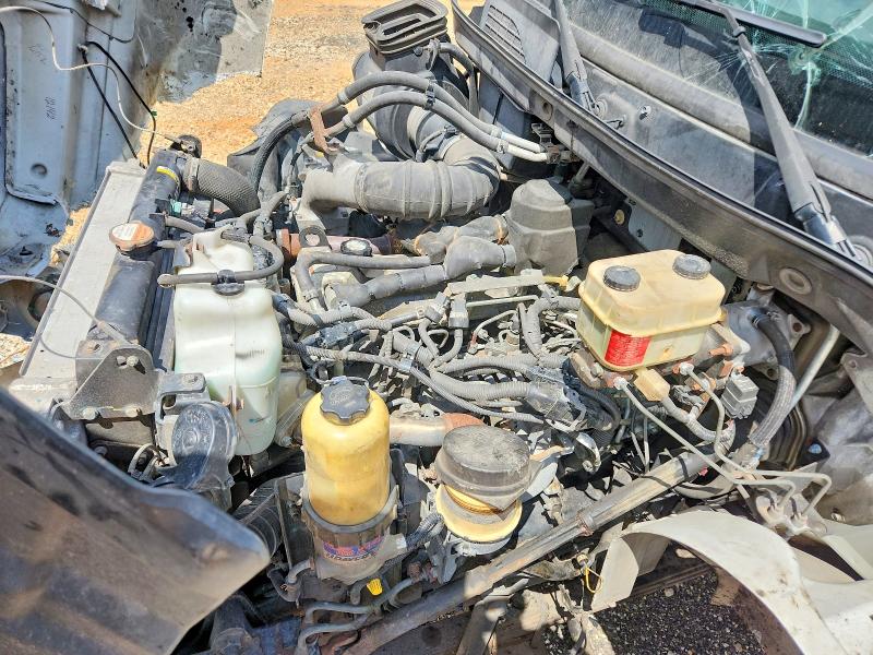 2017 Hino 258/268 VIN 5PVNE8JV5H4S55246 COPART salvage auction — FRONT END, TX - SALVAGE VEHICLE TITLE, sold $30 on 2026-07-29 (photo 7)