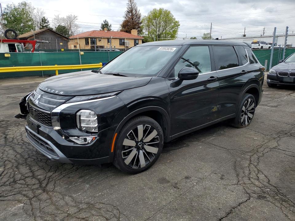 2025 Mitsubishi Outlander VIN JA4J4VA88SZ030883 COPART salvage auction — FRONT END, Co - Public - Salvage Title, sold $6,700 on 2026-07-07 (photo 1)