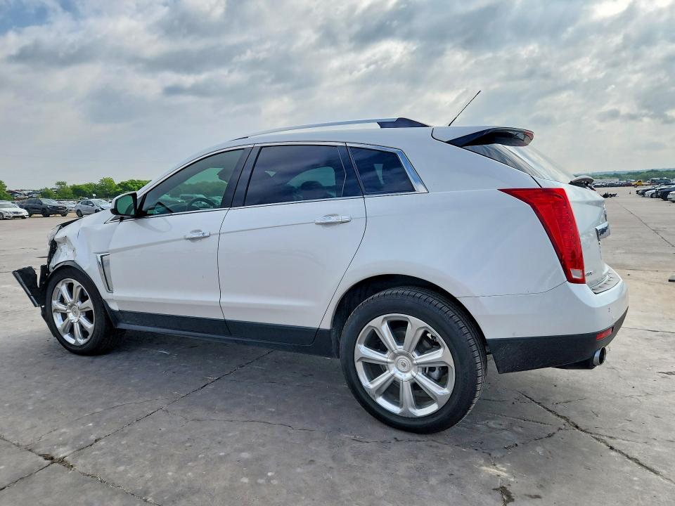 2015 Cadillac Srx VIN 3GYFNDE39FS637826 COPART salvage auction — FRONT END, TX, sold $3,600 on 2026-08-03 (photo 2)