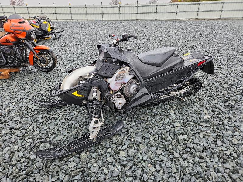 2019 Polaris VIN SN1EKP8P8KC327111 COPART salvage auction — FRONT END, Mi - Snowmobile Registration, sold $1,400 on 2026-07-09 (photo 2)