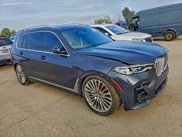 2019 BMW X7 VIN 5UXCX4C59KLB39991 COPART salvage auction — FRONT END, GA - DIS/DLR/EXP ONLY SALVAGE TITLE, sold $13,100 on 2026-07-13 (photo 4)