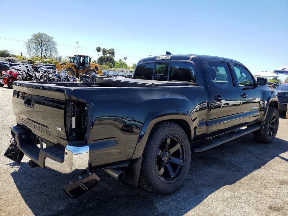 2017 Toyota Tacoma VIN 5TFBZ5DN6HX003621 COPART salvage auction — REAR END, Ca - Salvage Certificate, sold $8,200 on 2026-07-02 (photo 3)