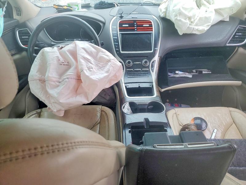 2016 Lincoln Mkx VIN 2LMPJ6KR6GBL32141 COPART salvage auction — FRONT END, MI - CERTIFICATE OF TITLE, sold $525 on 2026-07-02 (photo 8)