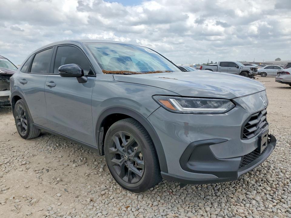 2025 Honda Hr-v VIN 3CZRZ1H58SM712737 COPART salvage auction — SIDE, Tx - Salvage Vehicle Title, sold $10,400 on 2026-07-02 (photo 4)