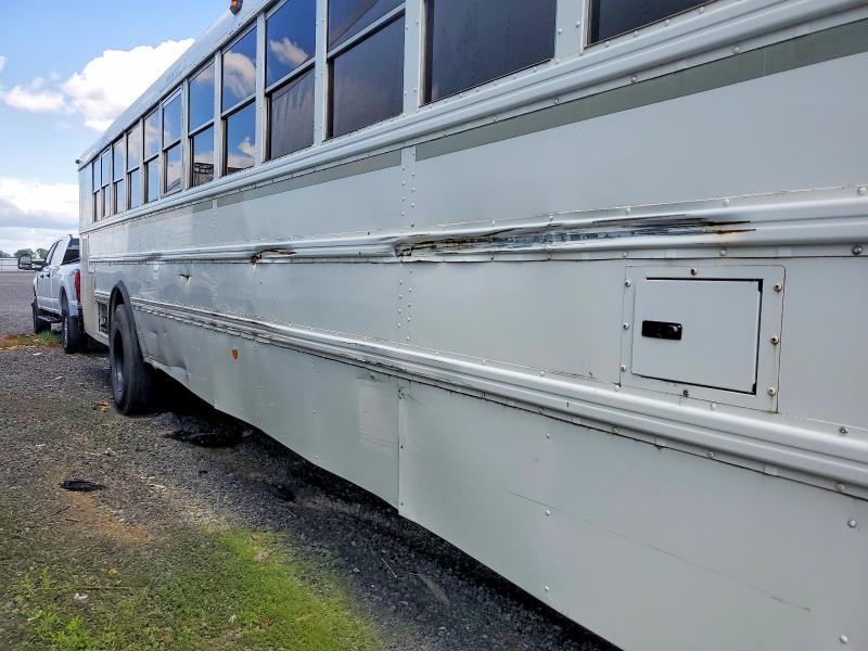 2016 Ic VIN 4DRBXAAN8GB198129 COPART salvage auction — MECHANICAL, Mo - Certificate Of Title, sold $7,200 on 2026-07-29 (photo 9)