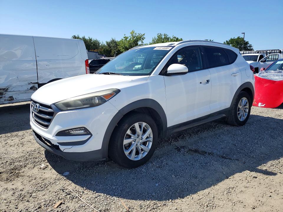 2016 Hyundai Tucson VIN KM8J33A48GU034233 COPART salvage auction — FRONT END, Fl - Dis/Dlr/Exp Only Clean Title, sold $2,500 on 2026-07-28 (photo 1)
