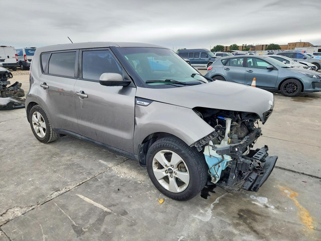 2018 Kia Soul VIN KNDJN2A24J7560016 COPART salvage auction — Front End, TX - SALVAGE VEHICLE TITLE, sold $900 on 2026-07-02 (photo 4)