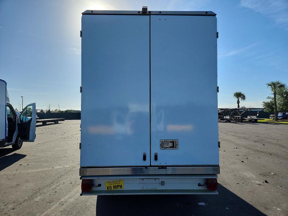 2020 Ford Transit VIN 1FDBW5Z8XLKA95569 COPART salvage auction — MINOR DENT/SCRATCHES, Fl - Certificate Of Title, sold $7,000 on 2026-07-29 (photo 6)