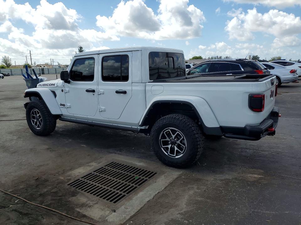 2024 Jeep Gladiator VIN 1C6JJTBG5RL129349 COPART salvage auction — REAR END, FL, sold $18,400 on 2026-07-27 (photo 2)