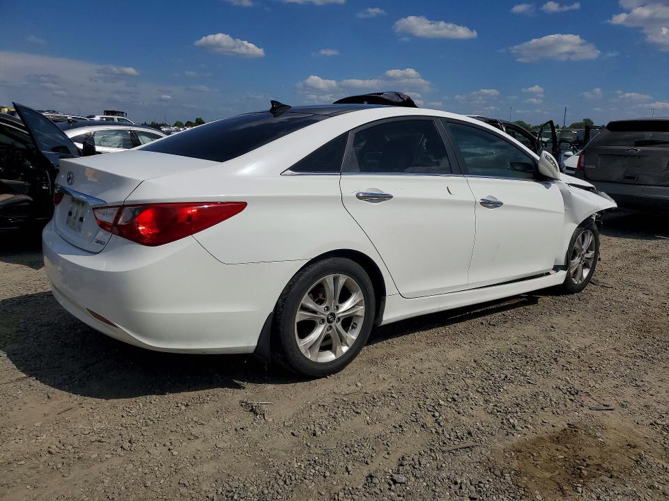 2012 Hyundai VIN 5NPEC4AC1CH461907 COPART salvage auction — FRONT END, Salvage Title, sold $575 on 2026-07-16 (photo 3)
