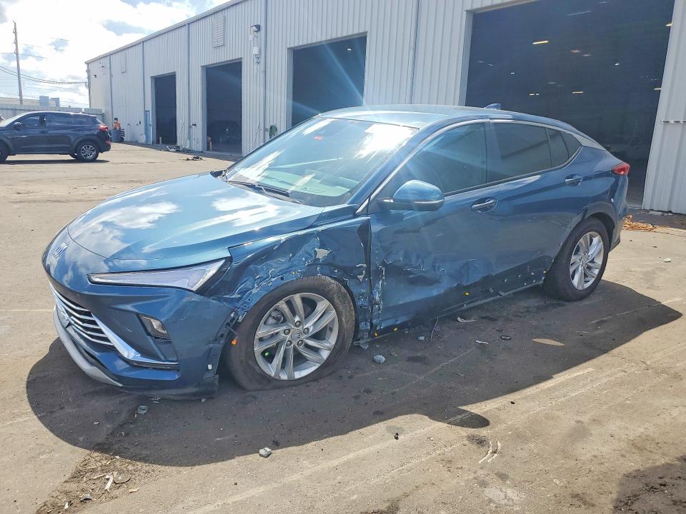 2024 Buick Envista VIN KL47LAE27RB131671 COPART salvage auction — FRONT END, FL, sold $4,000 on 2026-07-20 (photo 1)