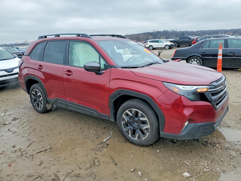 2025 Subaru Forester VIN JF2SLDDC6SH613838 COPART salvage auction — SIDE, Ks - Cert Of Title-Salvage, sold $8,300 on 2026-07-09 (photo 4)