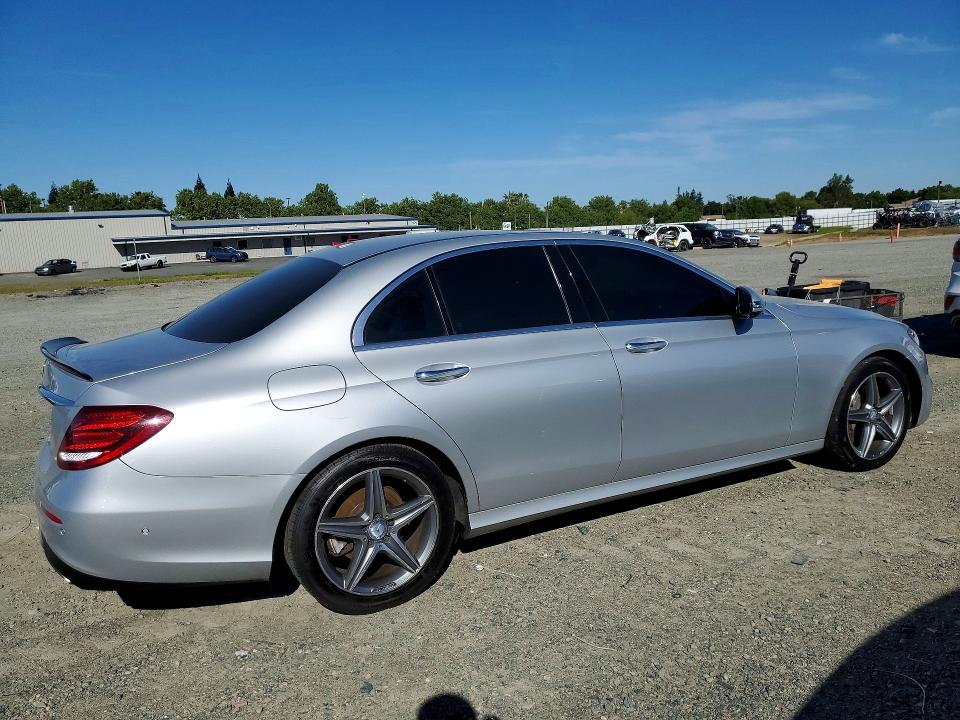 2017 Mercedes-benz E-class VIN WDDZF4JBXHA033046 COPART salvage auction — MINOR DENT/SCRATCHES, Ca - Dis/Dlr/Exp Only Clean Title (P), sold $7,200 on 2026-07-28 (photo 3)