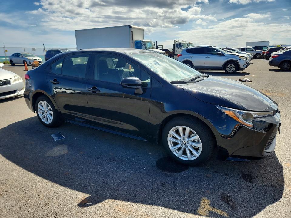2026 Toyota Corolla VIN JTDB4MEE9T3035079 COPART salvage auction — WATER/FLOOD, Hi - Certificate Of Salvage, sold $2,250 on 2026-07-27 (photo 4)