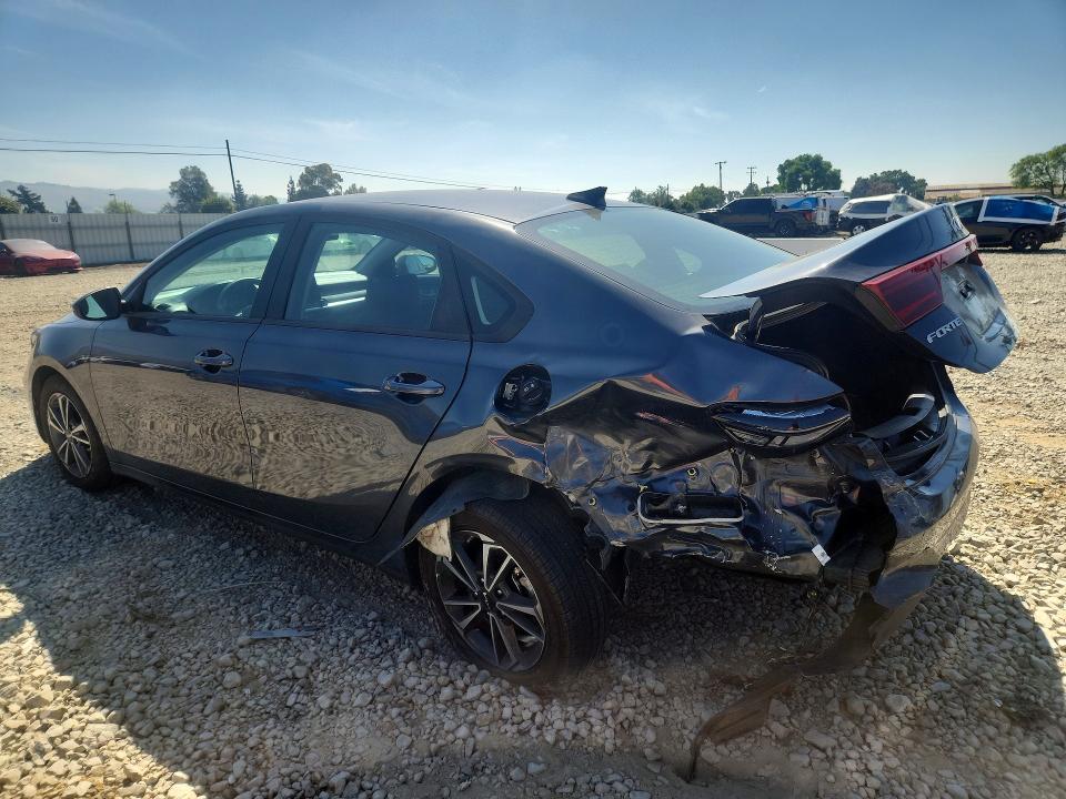 2024 Kia Forte VIN 3KPF24AD6RE798411 COPART salvage auction — REAR END, Id - Salvage Certificate Of Title, sold $3,600 on 2026-07-02 (photo 2)