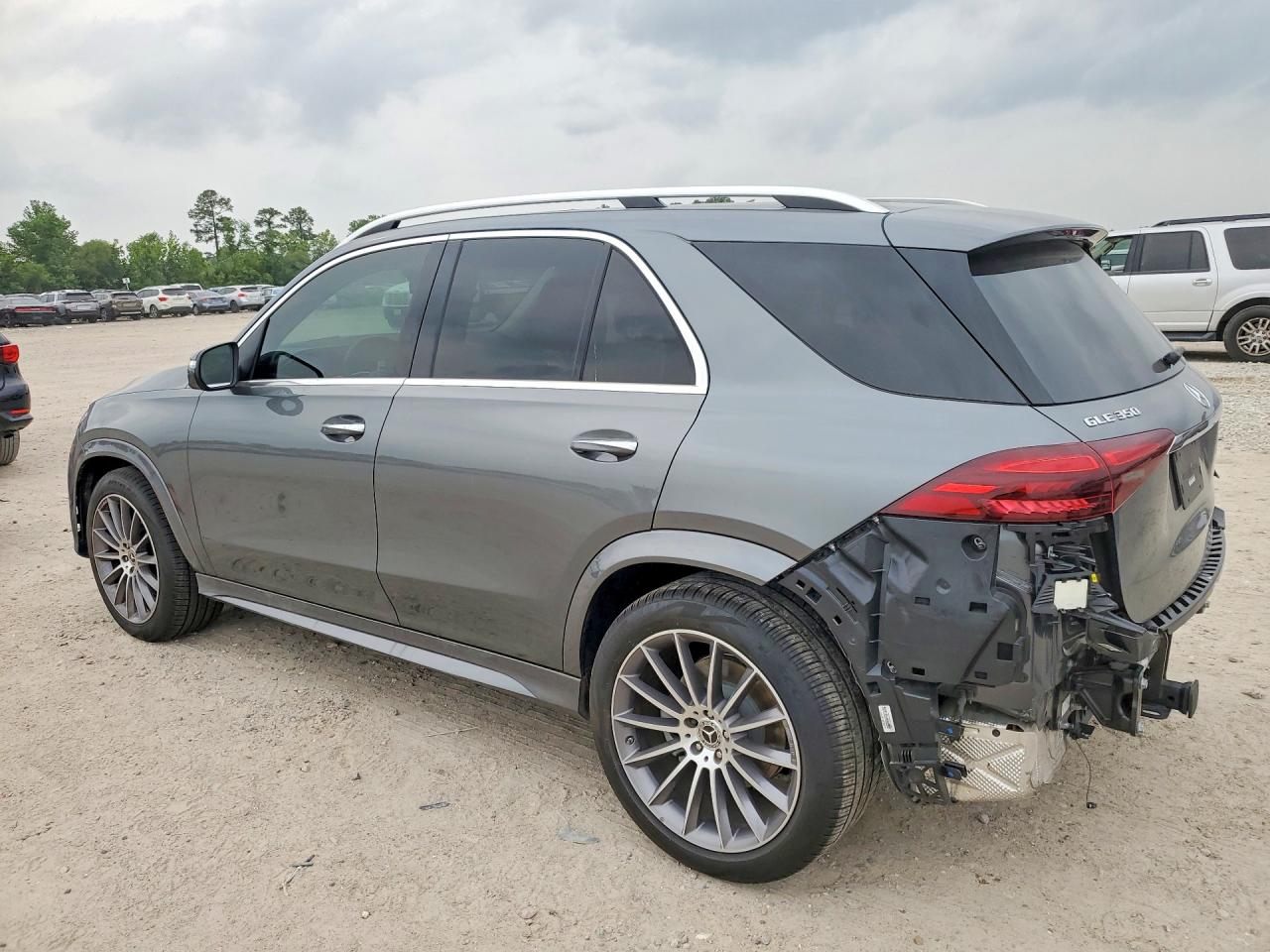 2025 Mercedes-Benz GLE-Class VIN 4JGFB4EBXSB494439 COPART salvage auction — Rear End, TX - SALVAGE VEHICLE TITLE, sold $32,500 on 2026-06-30 (photo 2)