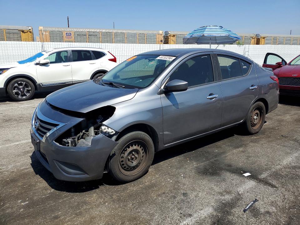 2018 Nissan Versa VIN 3N1CN7AP5JL800187 — COPART salvage auction photo