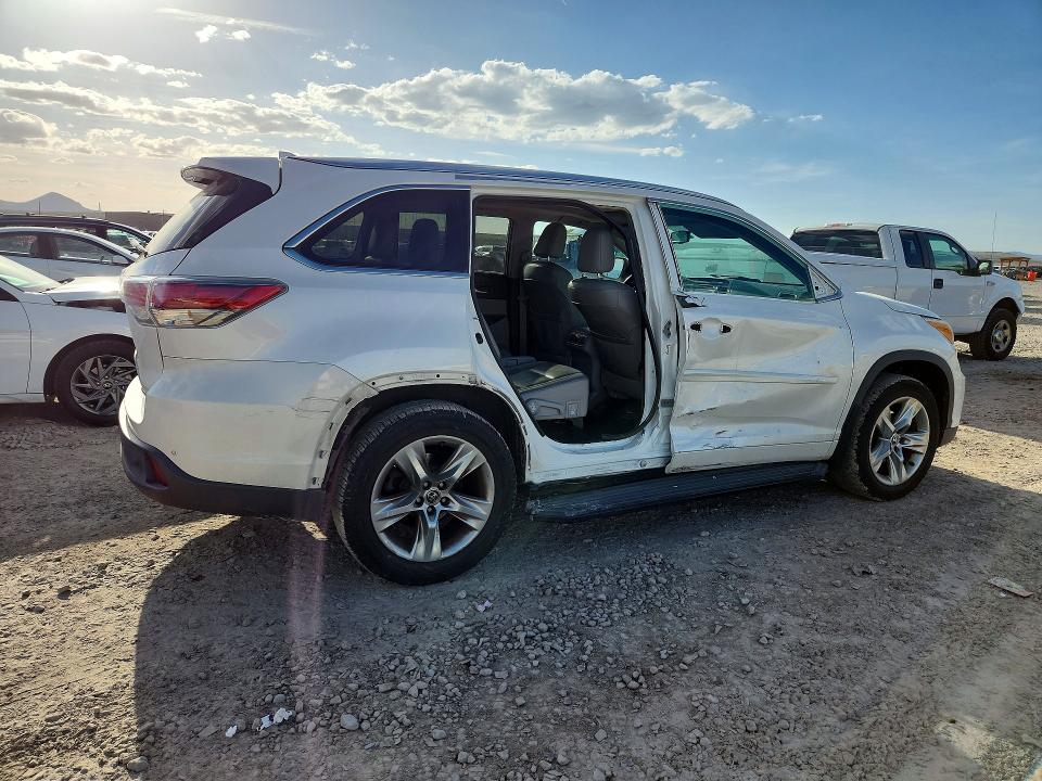 2016 Toyota Highlander VIN 5TDDKRFH1GS264364 COPART salvage auction — REAR END, Ut - Salvage Certificate, sold $6,900 on 2026-07-31 (photo 3)