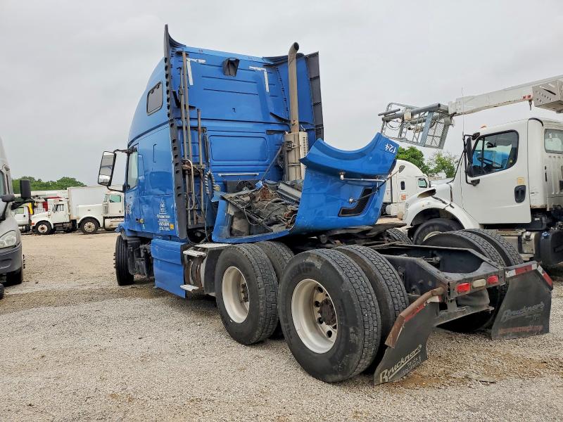 2009 Volvo Vnl VIN 4V4NC9EJ99N281657 COPART salvage auction — FRONT END, Tx - Salvage Vehicle Title, sold $1,650 on 2026-07-09 (photo 3)