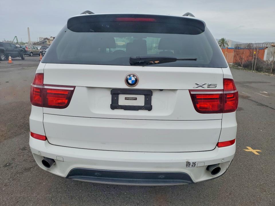2013 BMW X5 VIN 5UXZV4C54D0B04845 COPART salvage auction — WATER/FLOOD, Hi - Certificate Of Salvage, sold $550 on 2026-07-27 (photo 6)