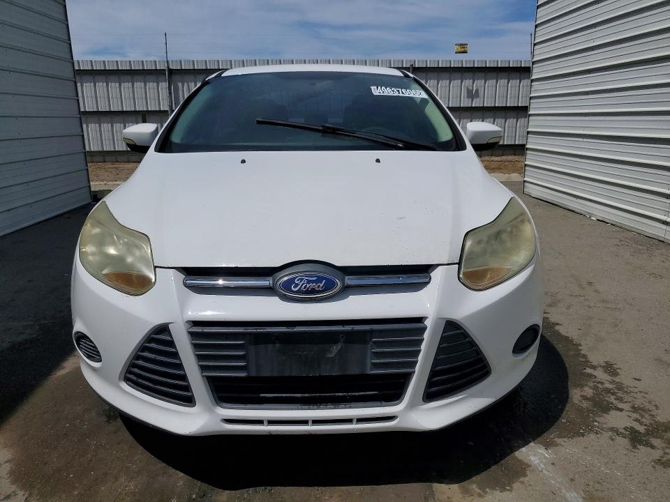 2014 Ford Focus VIN 1FADP3F2XEL167811 COPART salvage auction — MINOR DENT/SCRATCHES, CA - CERTIFICATE OF TITLE, sold $100 on 2026-07-09 (photo 5)