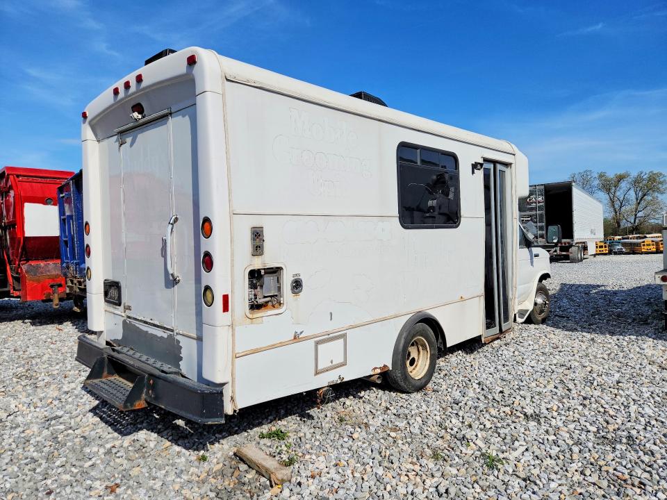 2016 Ford E-450 VIN 1FDXE4FS3GDC12468 COPART salvage auction — BIOHAZARD/CHEMICAL, Pa - Certificate Of Salvage, sold $1,600 on 2026-07-08 (photo 3)