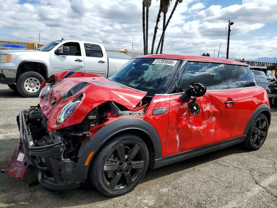 2022 Mini Cooper VIN WMW53DH02N2S36053 COPART salvage auction — FRONT END, CA - SALVAGE CERTIFICATE, sold $1,500 on 2026-07-31 (photo 1)
