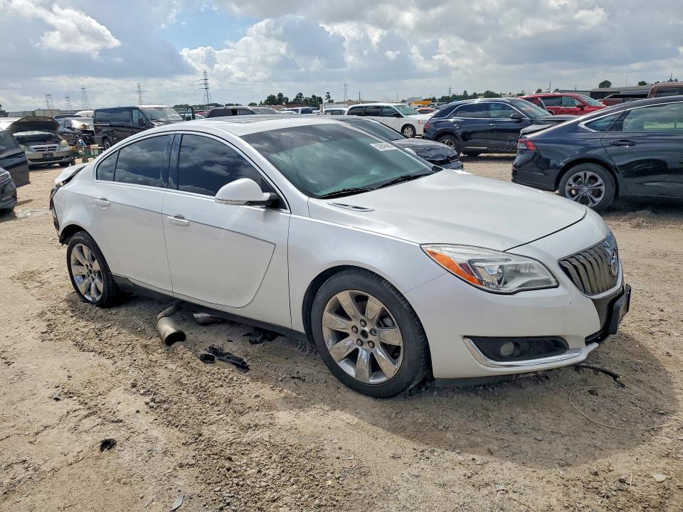 2016 Buick Regal VIN 2G4GS5GX8G9202945 COPART salvage auction — REAR END, Tx - Salvage Vehicle Title, sold $1,050 on 2026-07-10 (photo 4)