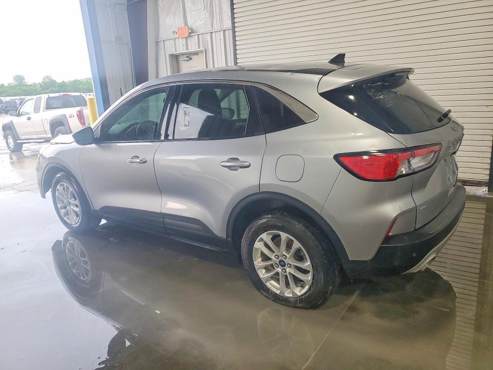 2022 Ford Escape VIN 1FMCU0BZ8NUB46008 COPART salvage auction — FRONT END, Va - Cert Of Title - Salvage, sold $2,700 on 2026-07-28 (photo 2)