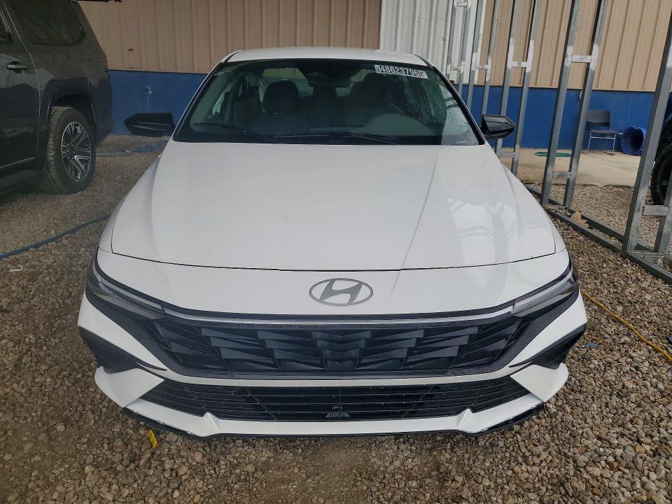 2025 Hyundai Elantra VIN KMHLM4DG2SU995632 COPART salvage auction — SIDE, MO - CERT OF TITLE-REPOSSESSED, sold $6,600 on 2026-07-09 (photo 5)