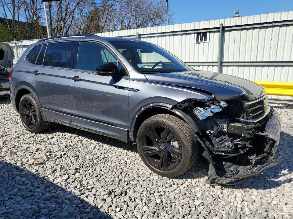 2024 Volkswagen Tiguan VIN 3VV8B7AX0RM153958 COPART salvage auction — FRONT END, Id - Salvage Certificate Of Title, sold $15,600 on 2026-07-02 (photo 4)