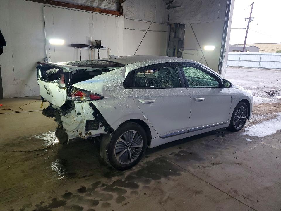 2020 Hyundai VIN KMHC65LD1LU203740 COPART salvage auction — REAR END, Ky - Cert Of Title-Salvage, sold $1,800 on 2026-07-06 (photo 3)