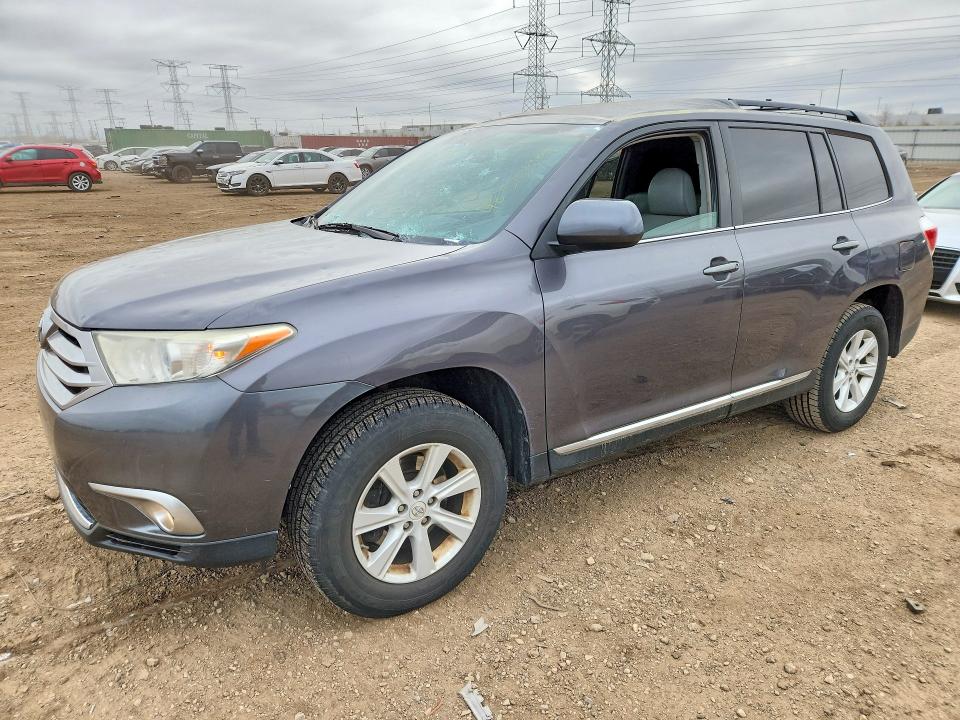 2013 Toyota Highlander VIN 5TDBK3EH5DS201348 COPART salvage auction — HAIL, Il - Salvage Certificate, sold $4,200 on 2026-07-21 (photo 1)