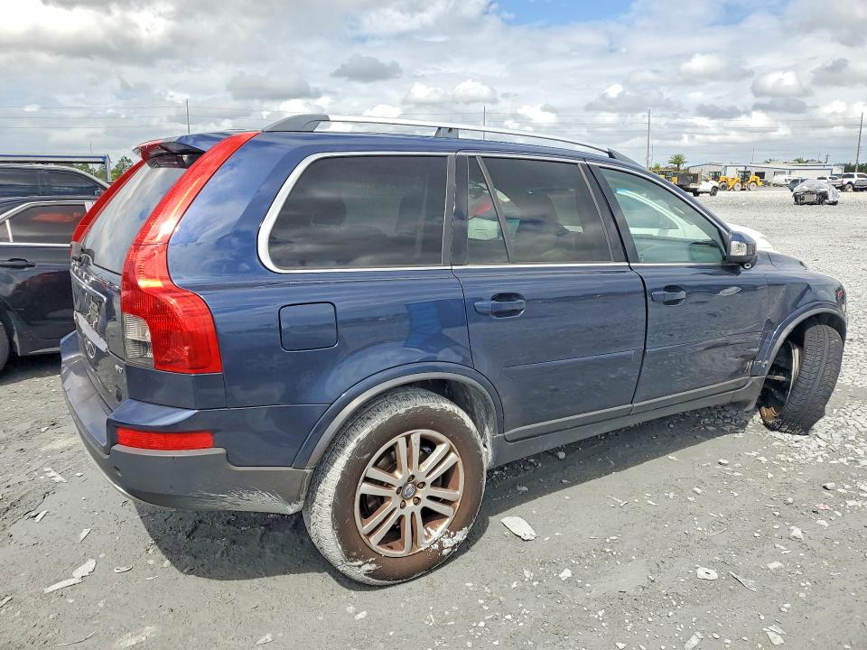 2012 Volvo VIN YV4952CZXC1609977 COPART salvage auction — FRONT END, Salvage Title, sold $350 on 2026-08-04 (photo 3)