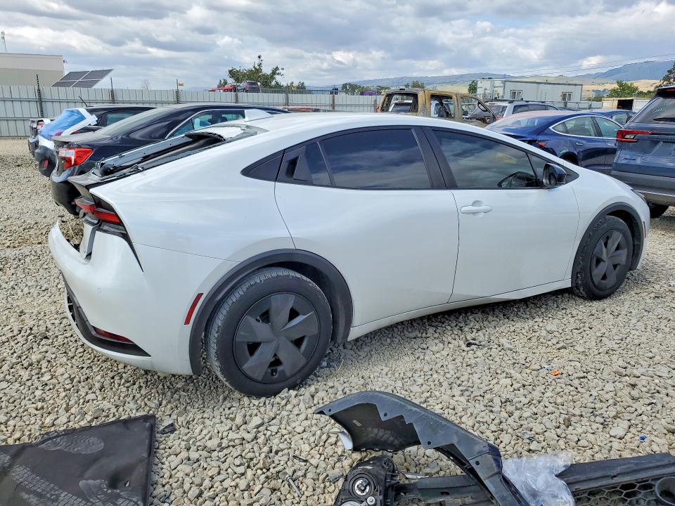 2024 Toyota Prius VIN JTDACAAU3R3027921 COPART salvage auction — REAR END, Salvage Title, sold $8,700 on 2026-07-21 (photo 3)