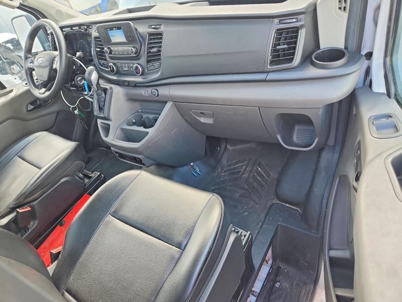 2021 Ford Transit VIN 1FDBW5Z88MKA79954 COPART salvage auction — NORMAL WEAR, Fl - Certificate Of Title (P), sold $7,500 on 2026-07-29 (photo 8)