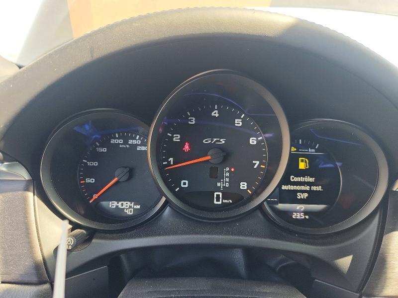 2018 Porsche Macan VIN WP1AG2A53JLB64072 COPART salvage auction — MECHANICAL, QC - GRAVEMENT ACCIDENTE, sold $3,350 on 2026-07-28 (photo 9)