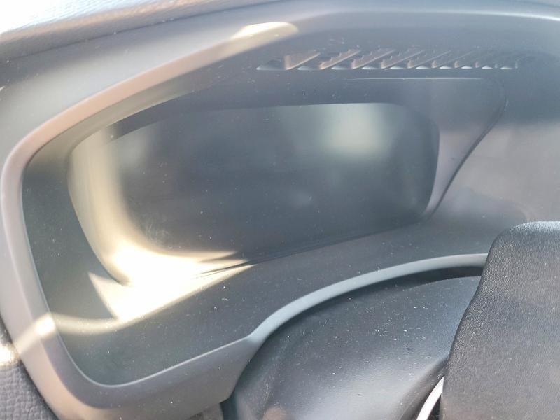 2016 Volvo VIN YV4A22PK0G1032479 COPART salvage auction — MINOR DENT/SCRATCHES, Wv - Certificate Of Title, sold $7,200 on 2026-07-24 (photo 9)