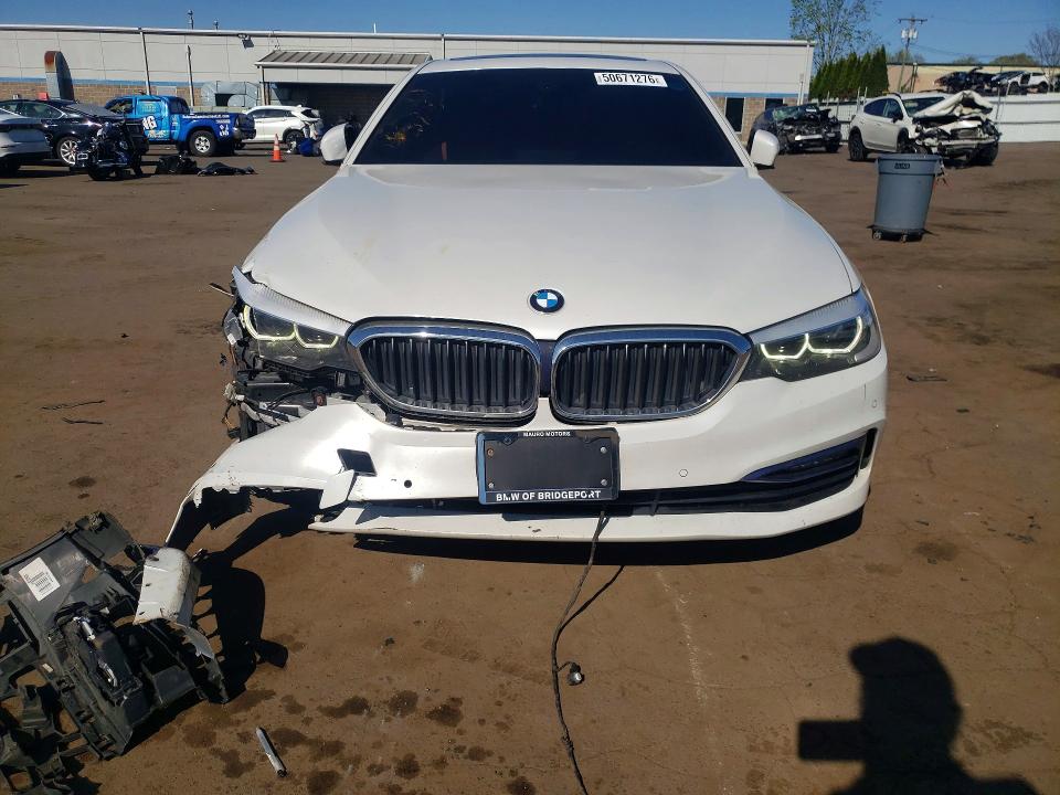2018 BMW 5er VIN WBAJA7C56JWA72627 COPART salvage auction — FRONT END, Salvage Title, sold $4,600 on 2026-07-10 (photo 5)