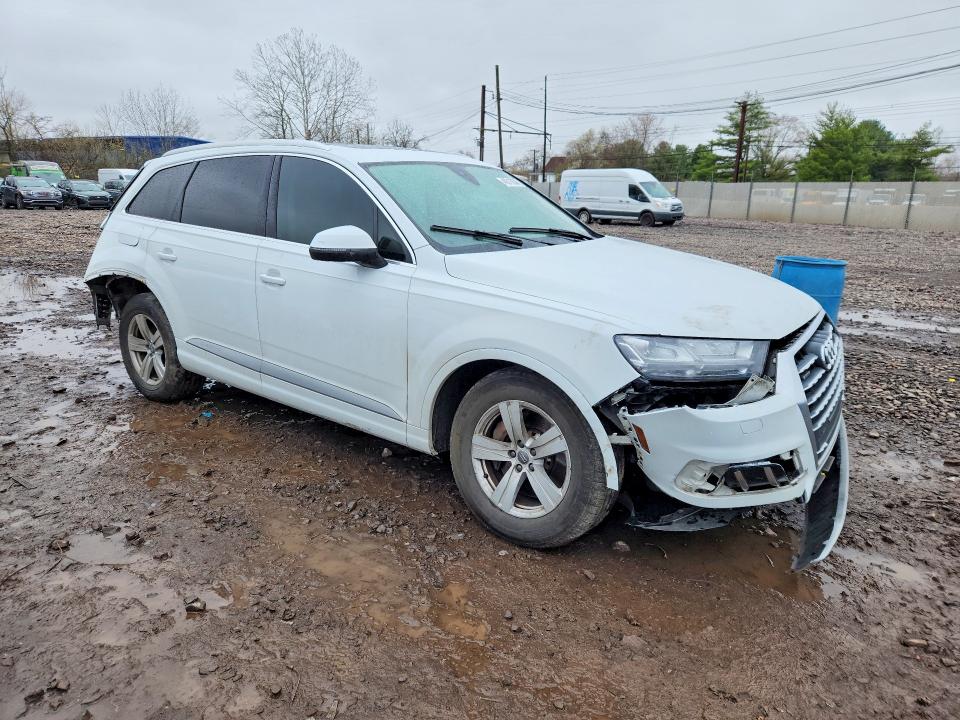 2019 Audi Q7 VIN WA1LHAF71KD040156 COPART salvage auction — REAR END, PA, sold $3,200 on 2026-07-27 (photo 4)
