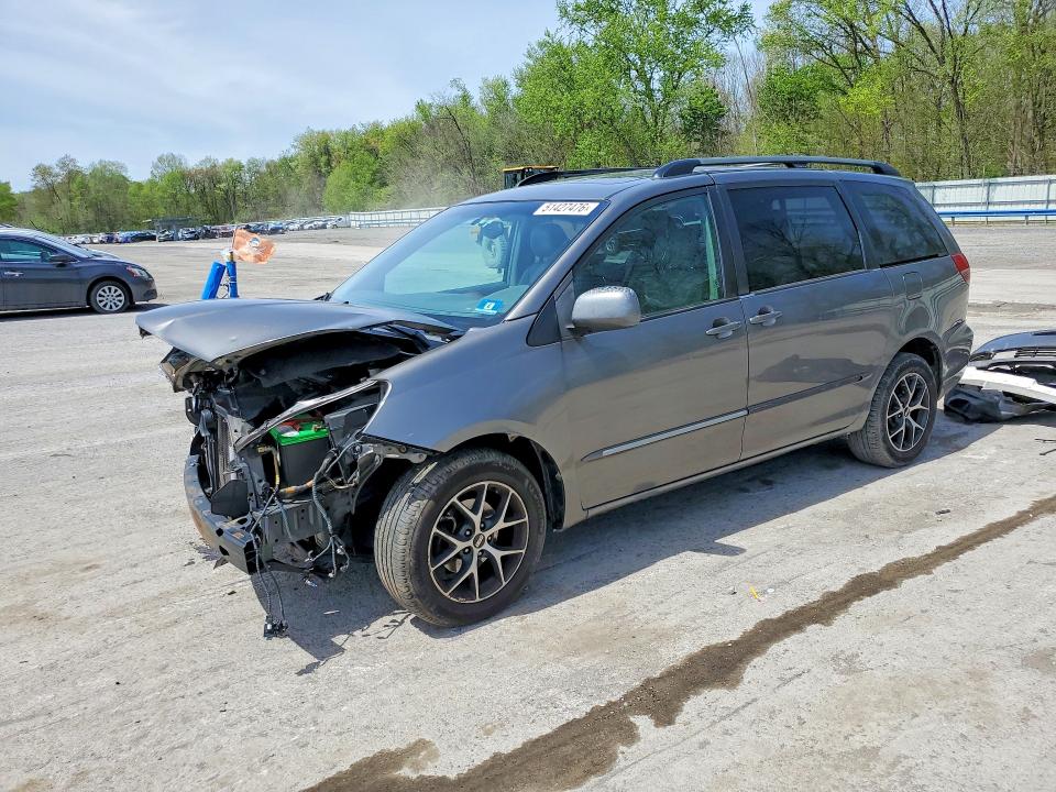 2005 Toyota Sienna VIN 5TDBA22C75S049659 COPART salvage auction — FRONT END, Pa - Certificate Of Salvage, sold $800 on 2026-07-02 (photo 1)