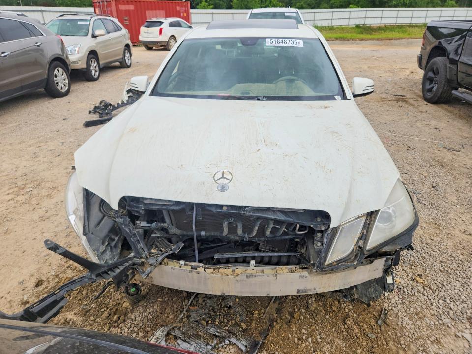 2010 Mercedes-benz E-klasse VIN WDDHF8HB2AA055475 COPART salvage auction — WATER/FLOOD, AL - CERT OF TITLE-FLOOD SALVAGE, sold $525 on 2026-08-04 (photo 5)